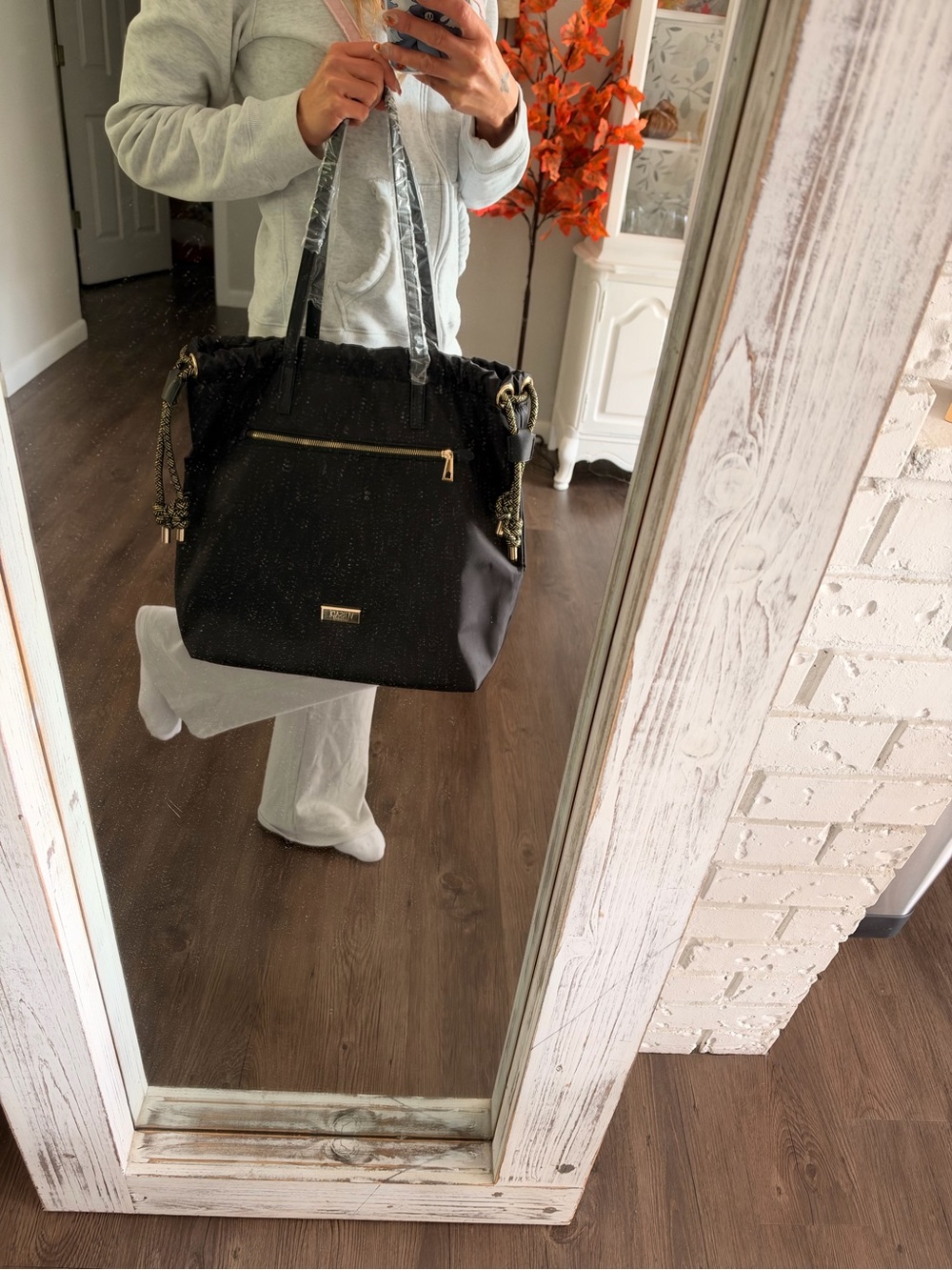 Versace tote bag/ shoulder bag - Picture 5 of 6